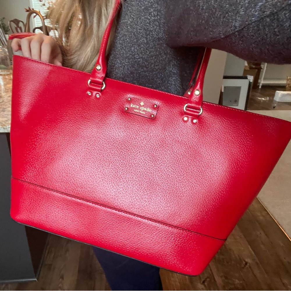 Large Tote from kate spade in bright red, NWOT